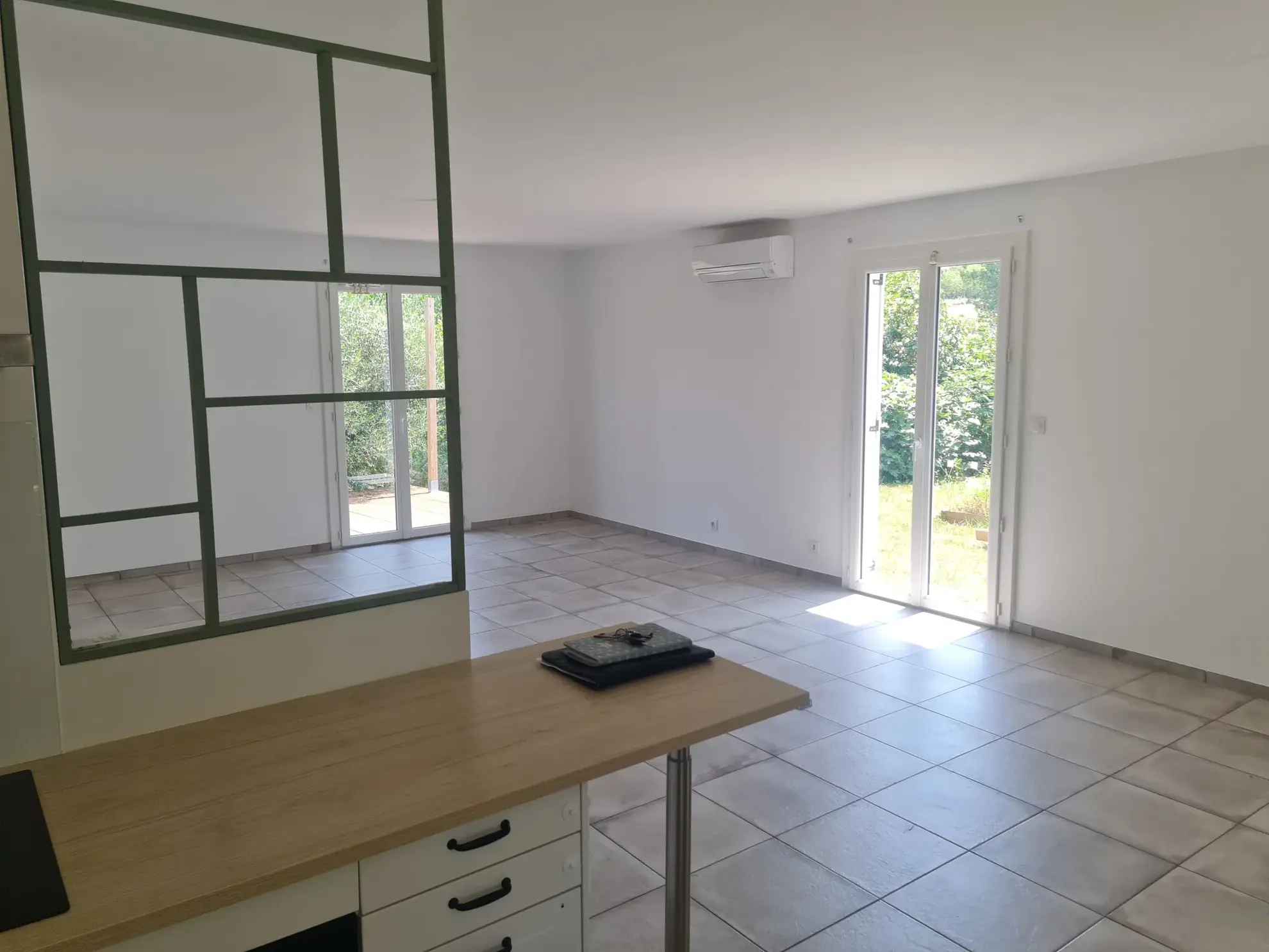Maison de village à rafraîchir à Conques-sur-Orbiel - 113,14 m2 avec potentiel de rénovation 