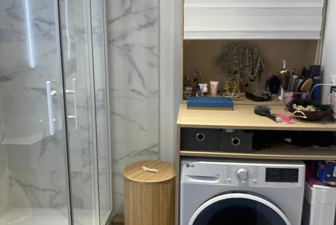Appartement à vendre à Taverny avec balcon, rénové e et box en sous-sol 