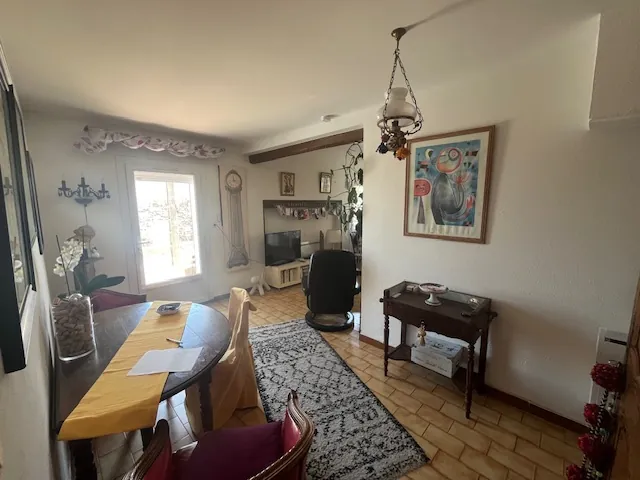 Maison de village en pierre avec logement indépendant à Sauzet, proche Nîmes 