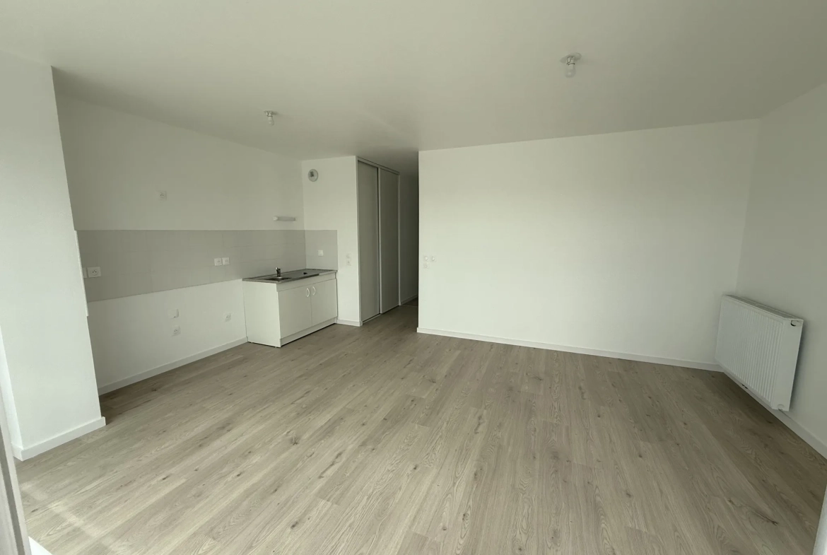 Appartement T3 avec terrasse à Bordeaux Gare Saint Jean - Idéal Investissement 