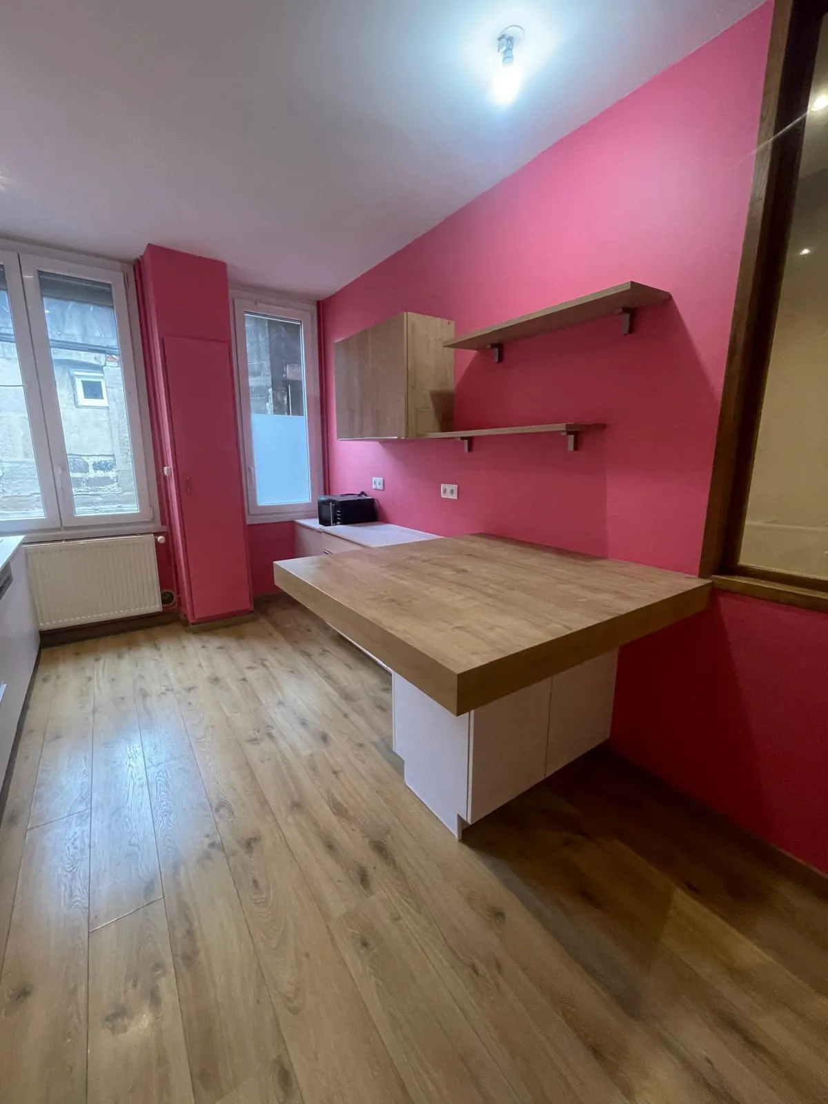 Spacieux appartement de 121 m² avec 3 chambres à Saint-Étienne - Dernier étage avec ascenseur 