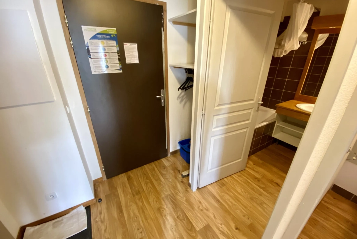 Appartement T2 cabine à vendre à Albiez Montrond, station de ski dans les Alpes 