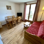 Appartement T2 cabine à vendre à Albiez Montrond, station de ski dans les Alpes