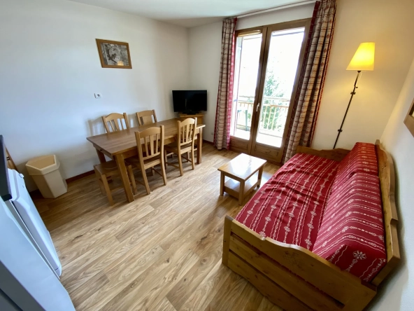 Appartement T2 cabine à vendre à Albiez Montrond, station de ski dans les Alpes