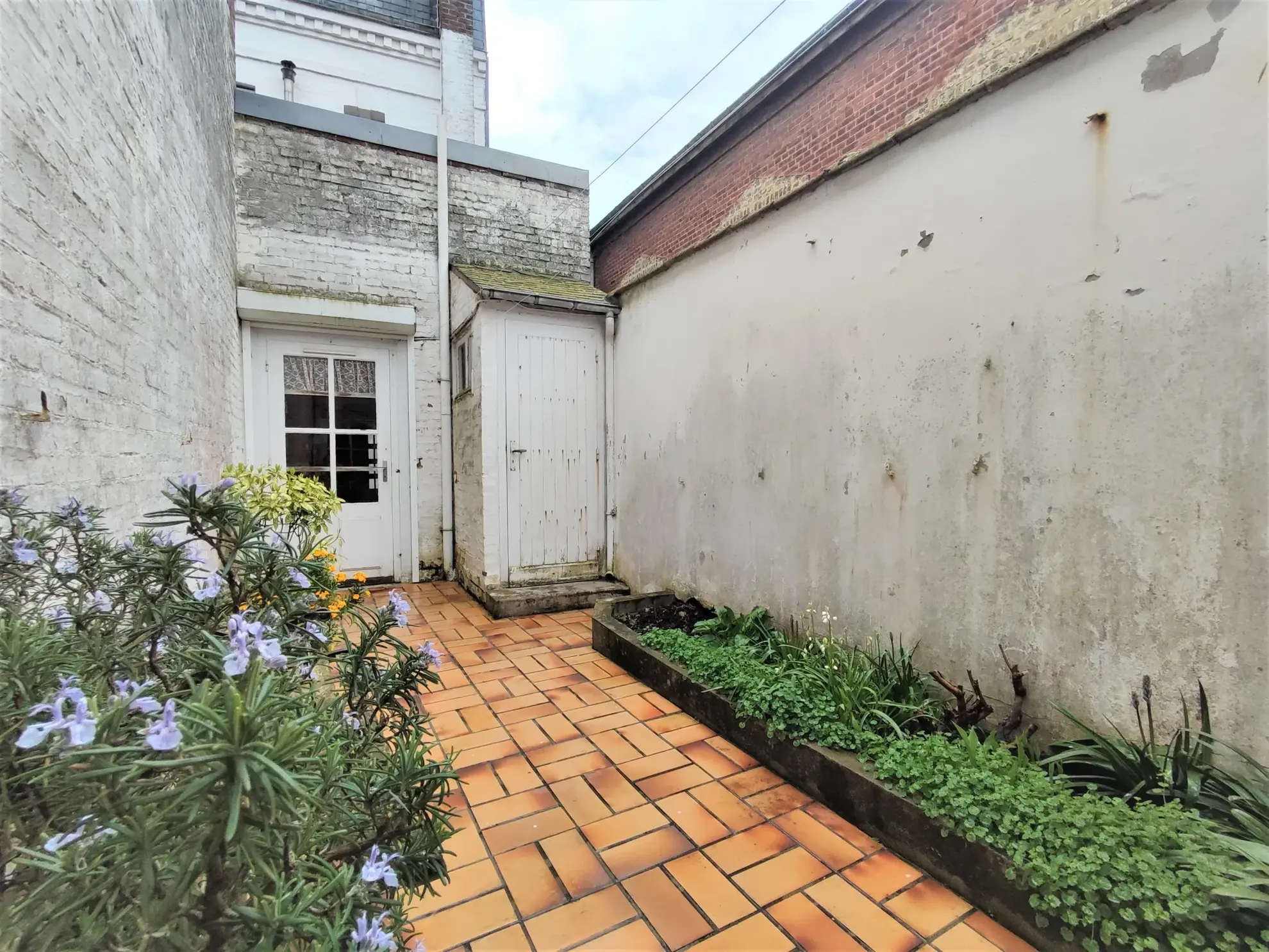 Maison typique du Tréport avec petit extérieur et potentiel à saisir 