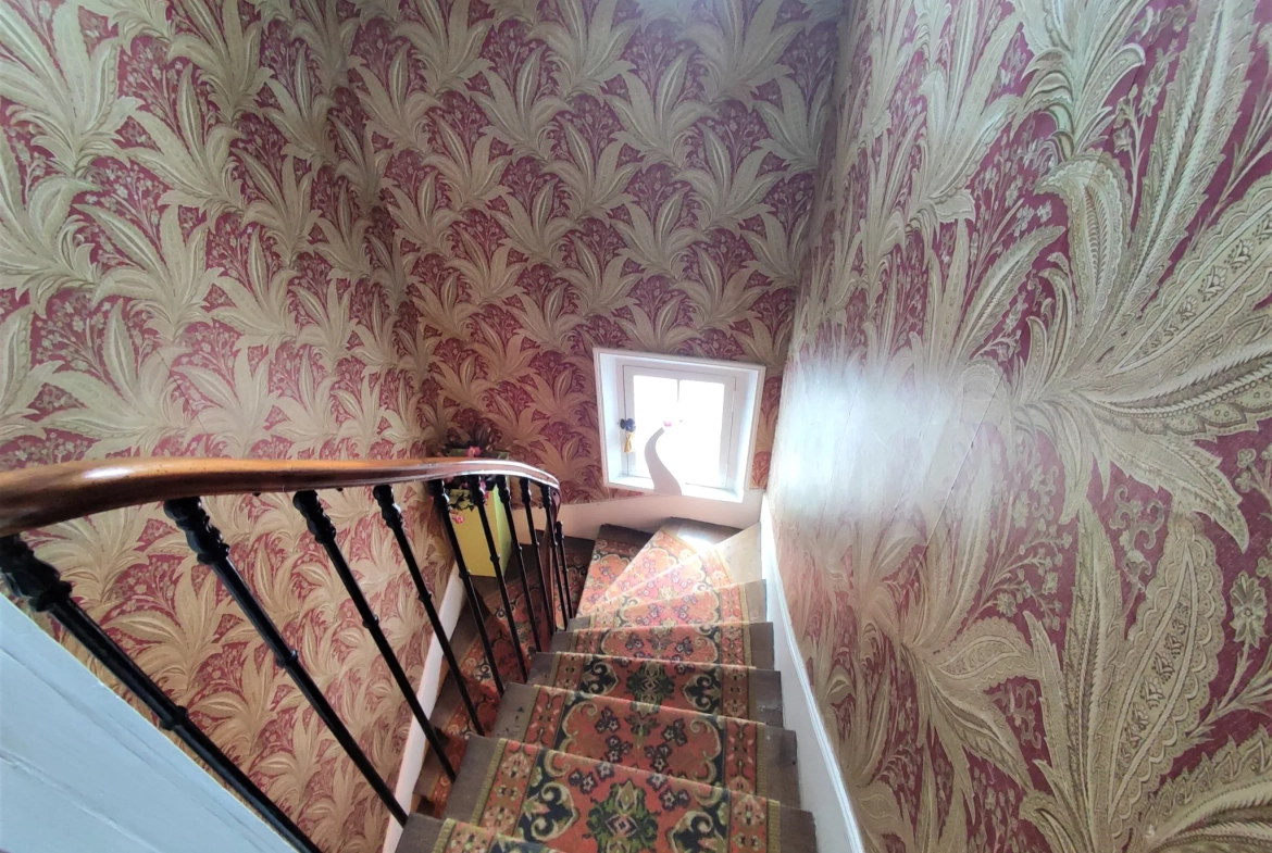 Maison typique du Tréport avec petit extérieur et potentiel à saisir 