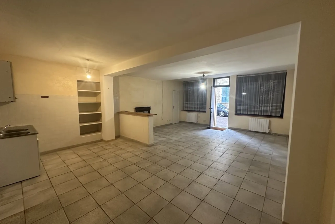 Immeuble résidentiel locatif à Marcigny avec plusieurs appartements en location 