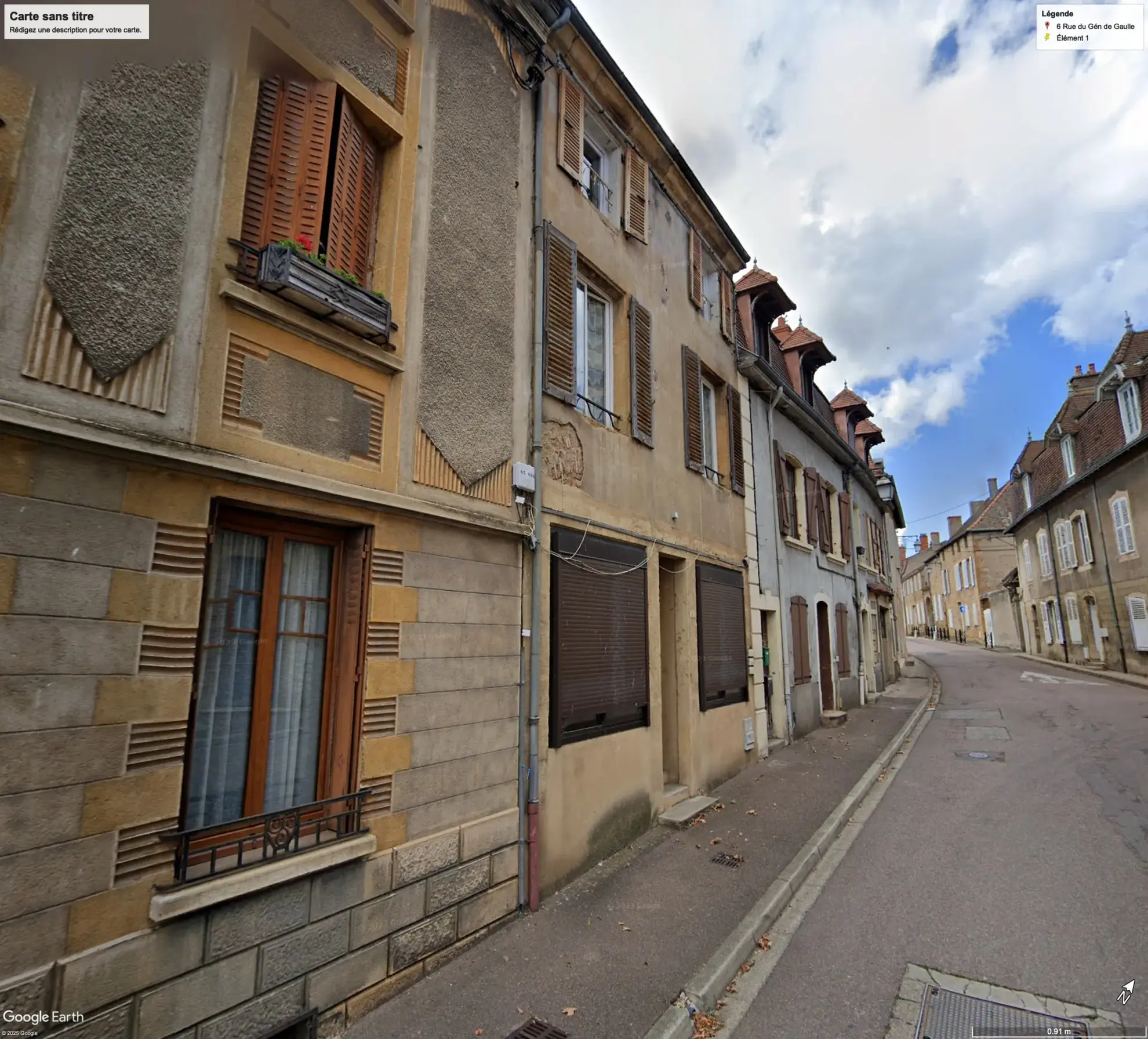 Immeuble résidentiel locatif à Marcigny avec plusieurs appartements en location 