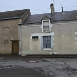 Maison de ville à Oucques avec grange, jardin et potentiel d'aménagement