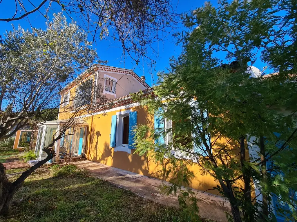 Villa F5 avec piscine et grand jardin à Anduze – Spiéçialement proche des commodités