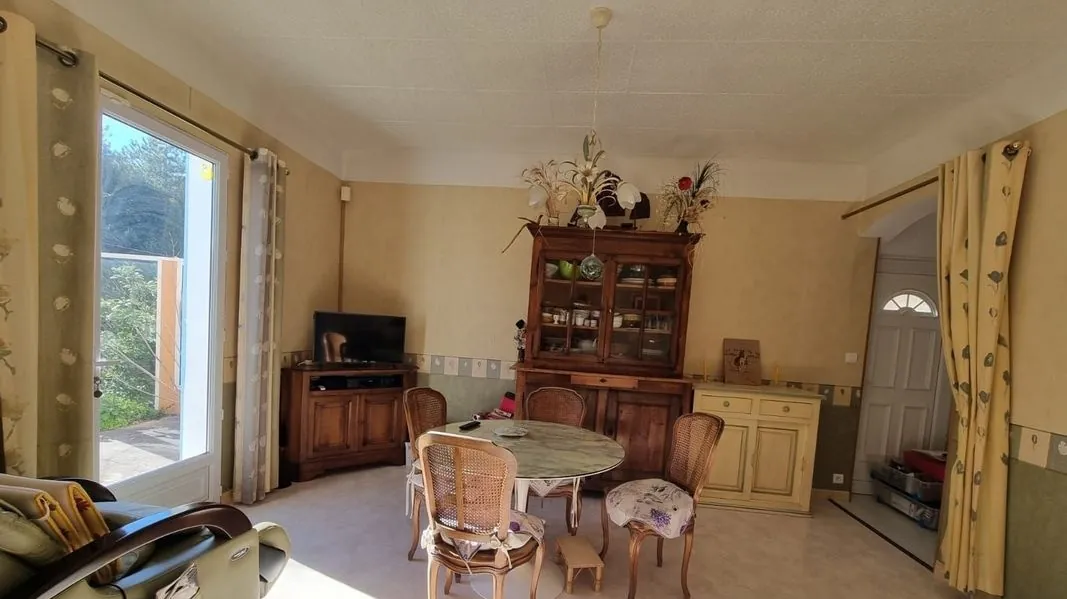 Villa F5 avec piscine et grand jardin à Anduze – Spiéçialement proche des commodités 