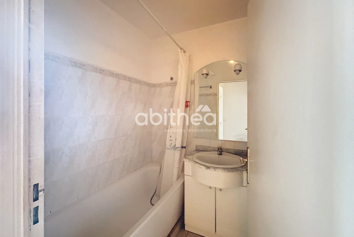 Appartement 3 pièces avec balcon et parking à Choisy-le-Roi 