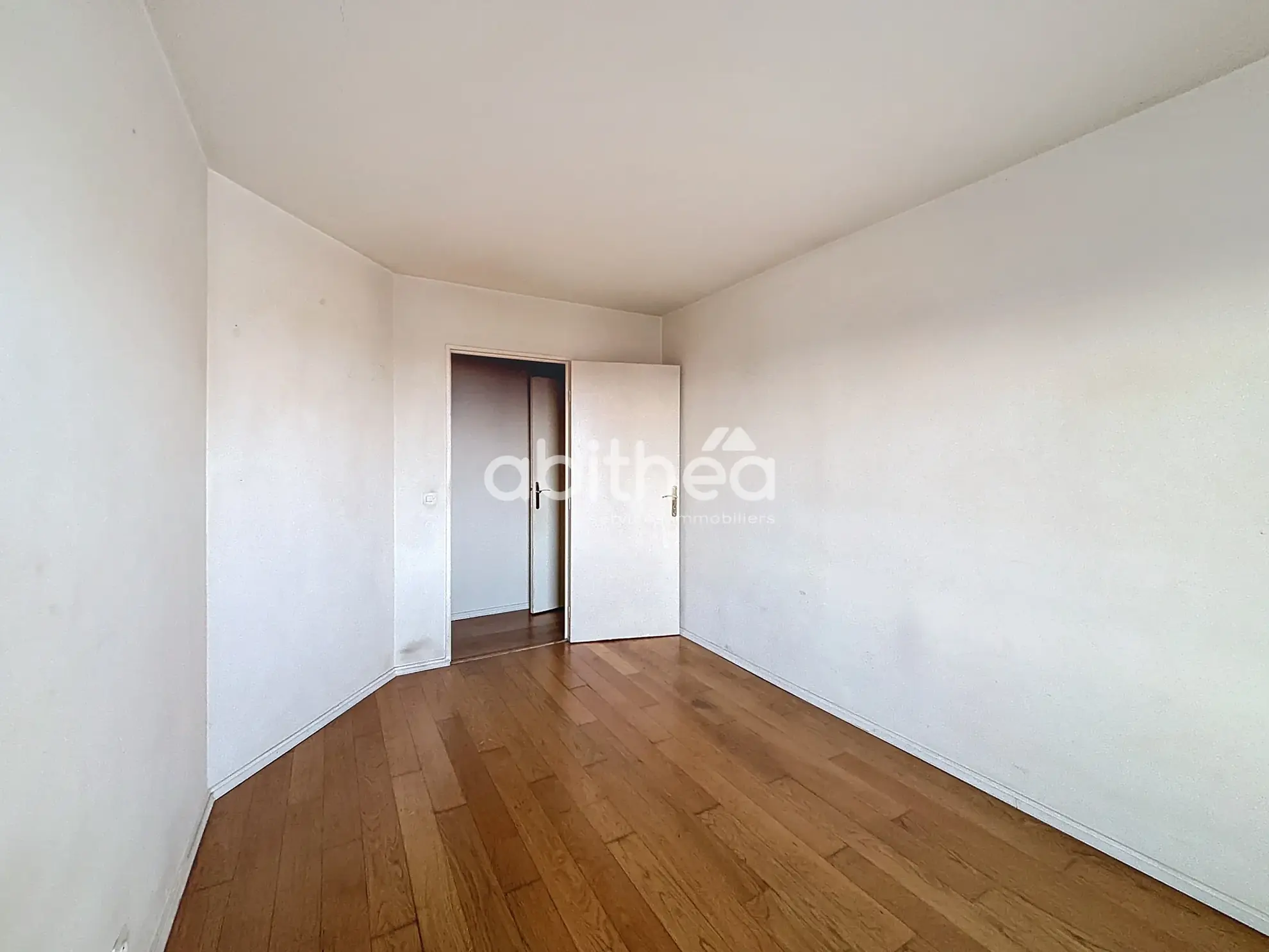 Appartement 3 pièces avec balcon et parking à Choisy-le-Roi 