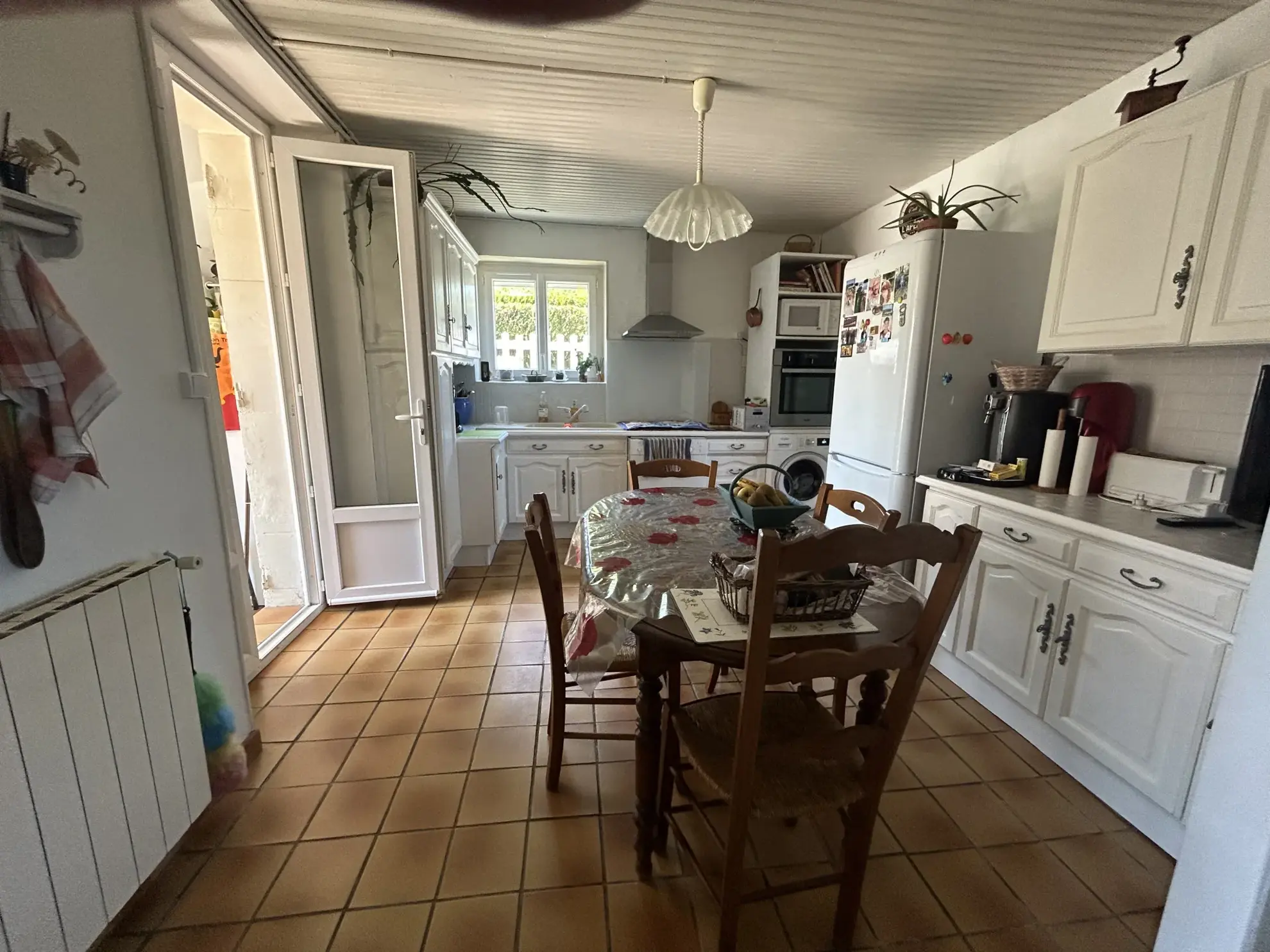 A vendre propriété avec maison, grange, terrain en Dordogne - environnement calme 