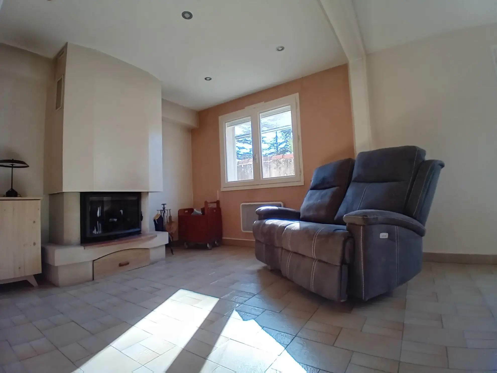 Maison familiale à Millau avec 4 chambres, jardin et garage - Secteur Millau 