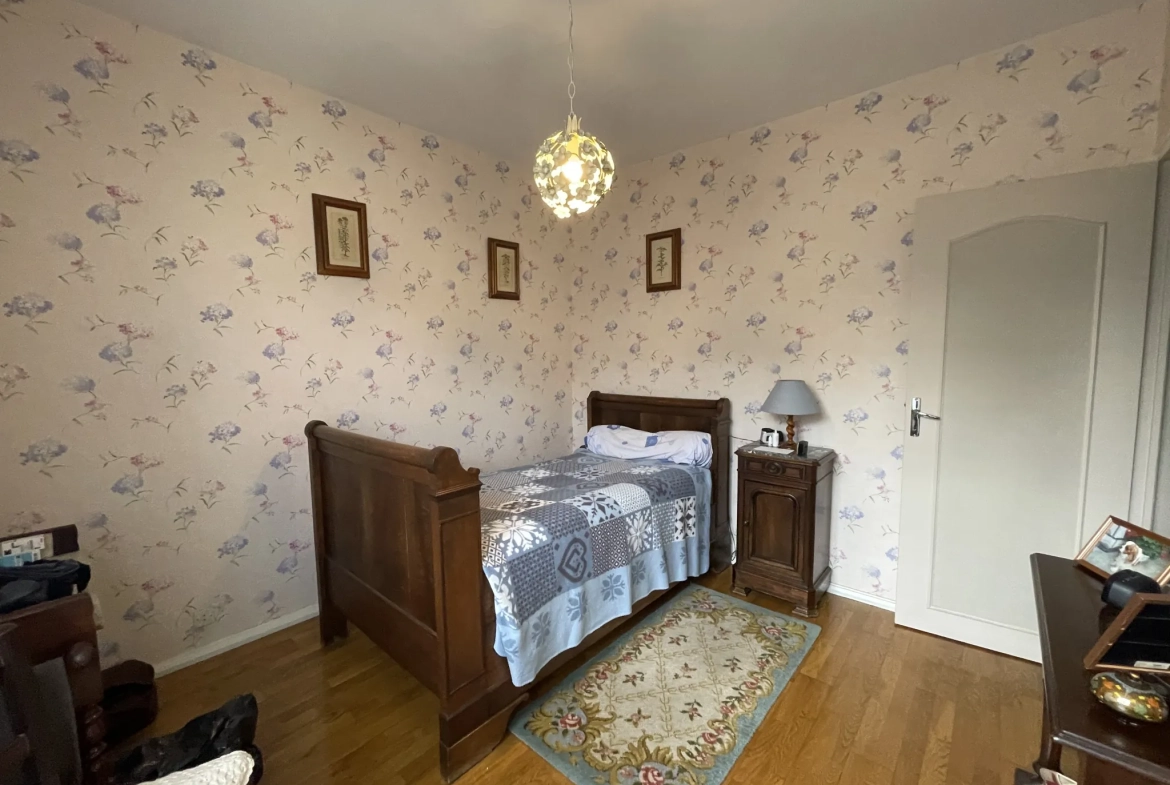 Achat maison de plain-pied avec jardin et grand garage à Libourne 