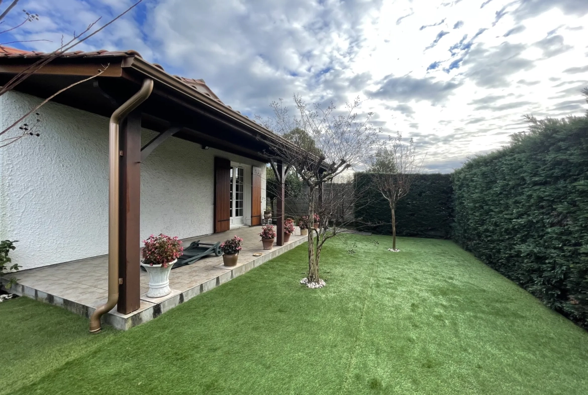 Achat maison de plain-pied avec jardin et grand garage à Libourne 