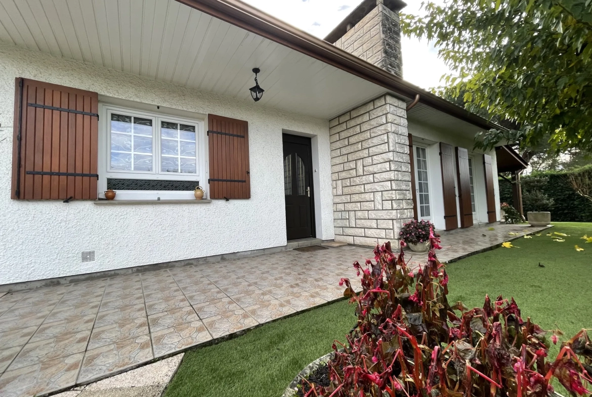 Achat maison de plain-pied avec jardin et grand garage à Libourne 