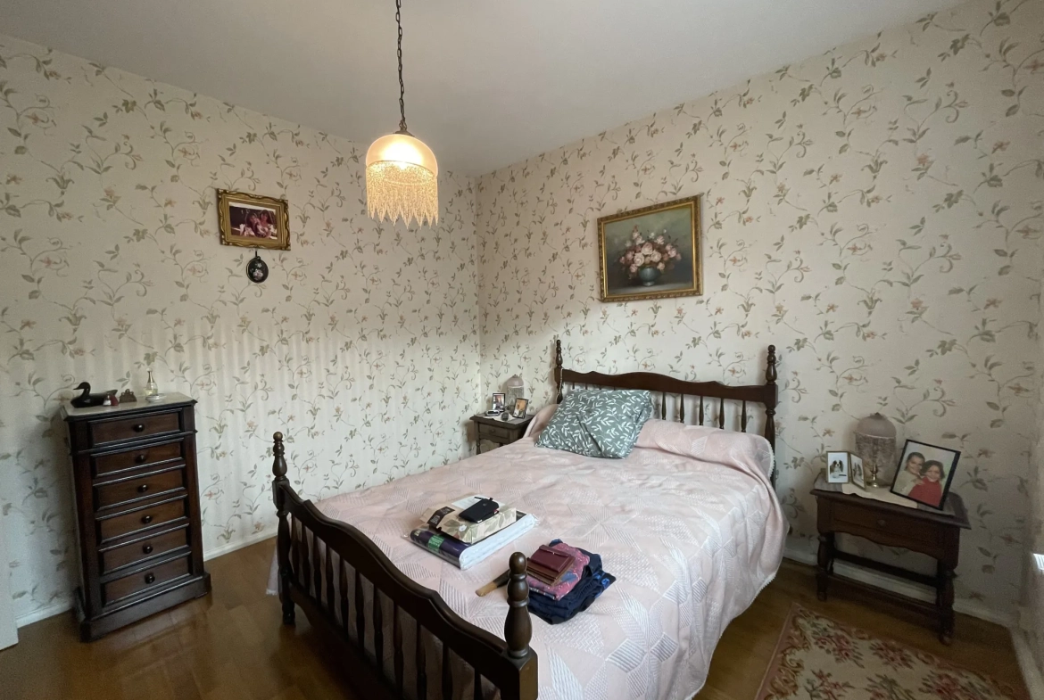 Achat maison de plain-pied avec jardin et grand garage à Libourne 
