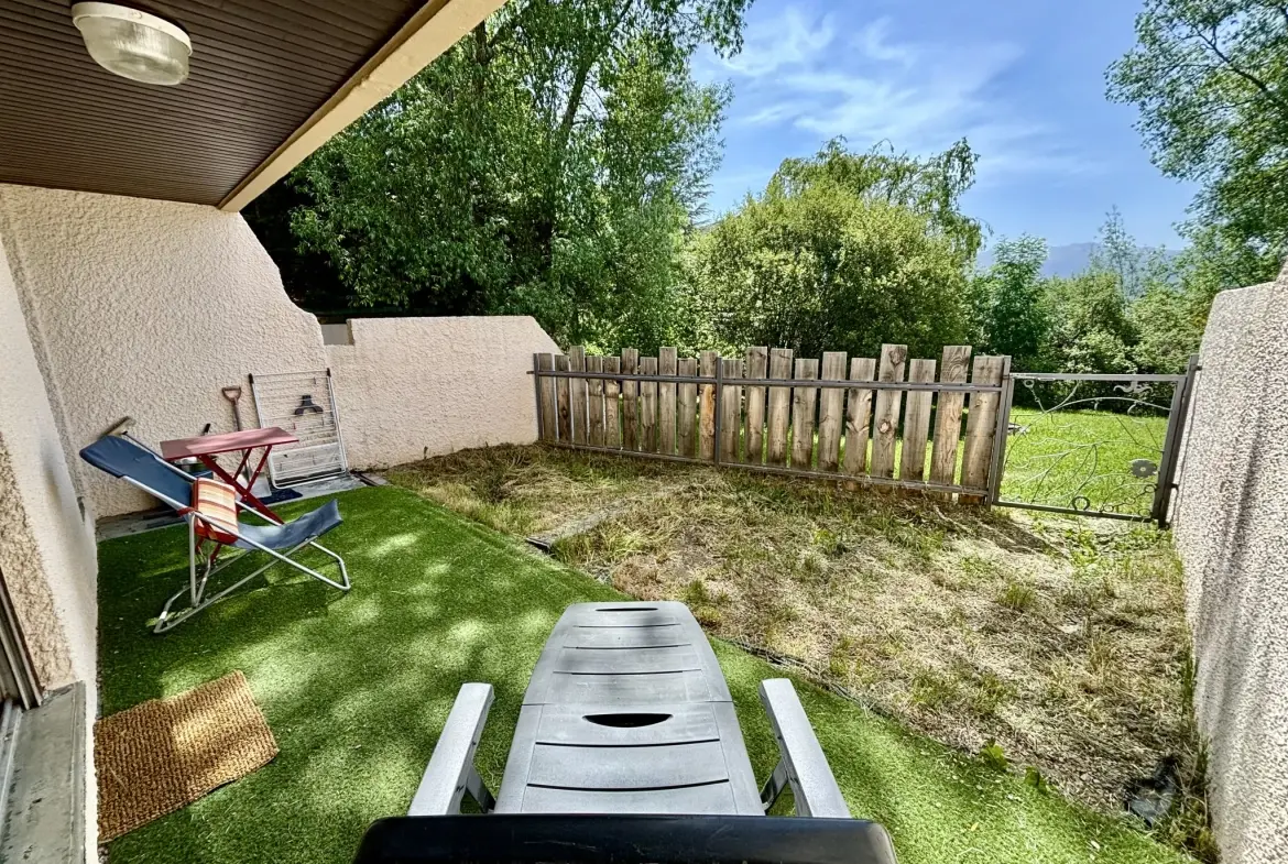 Appartement T2 bis en rez-de-jardin à Font-Romeu avec jardin ensoleillé 