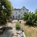 Magnifique maison de caractère de 195 m² à Puy-Guillaume proche centre-ville