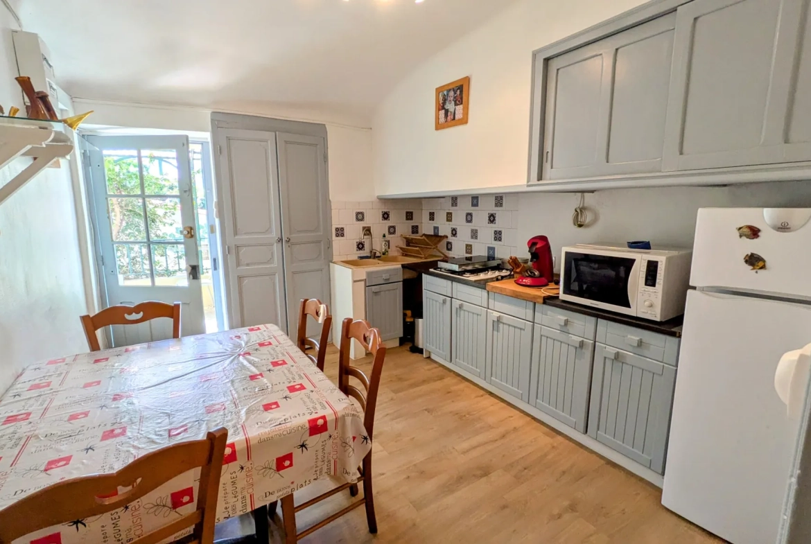 Maison de village rénovée à Sorede avec remise indépendante, idéal pied-à-terre 