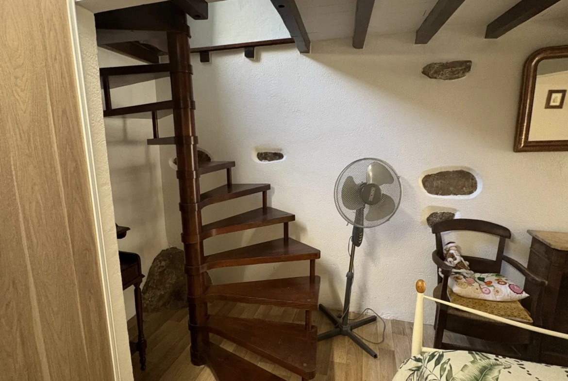Maison de village rénovée à Sorede avec remise indépendante, idéal pied-à-terre 
