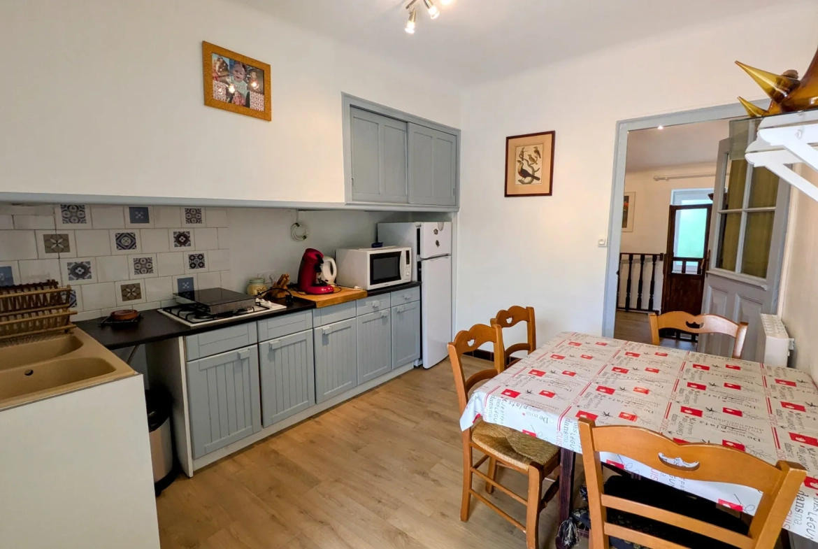 Maison de village rénovée à Sorede avec remise indépendante, idéal pied-à-terre 