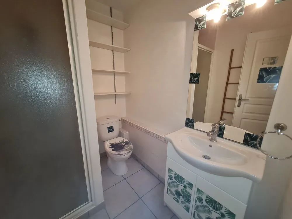 Maisonnettes à vendre à Orouët, idéale pour investissement, 37,5 m², dépendance et terrain clos 