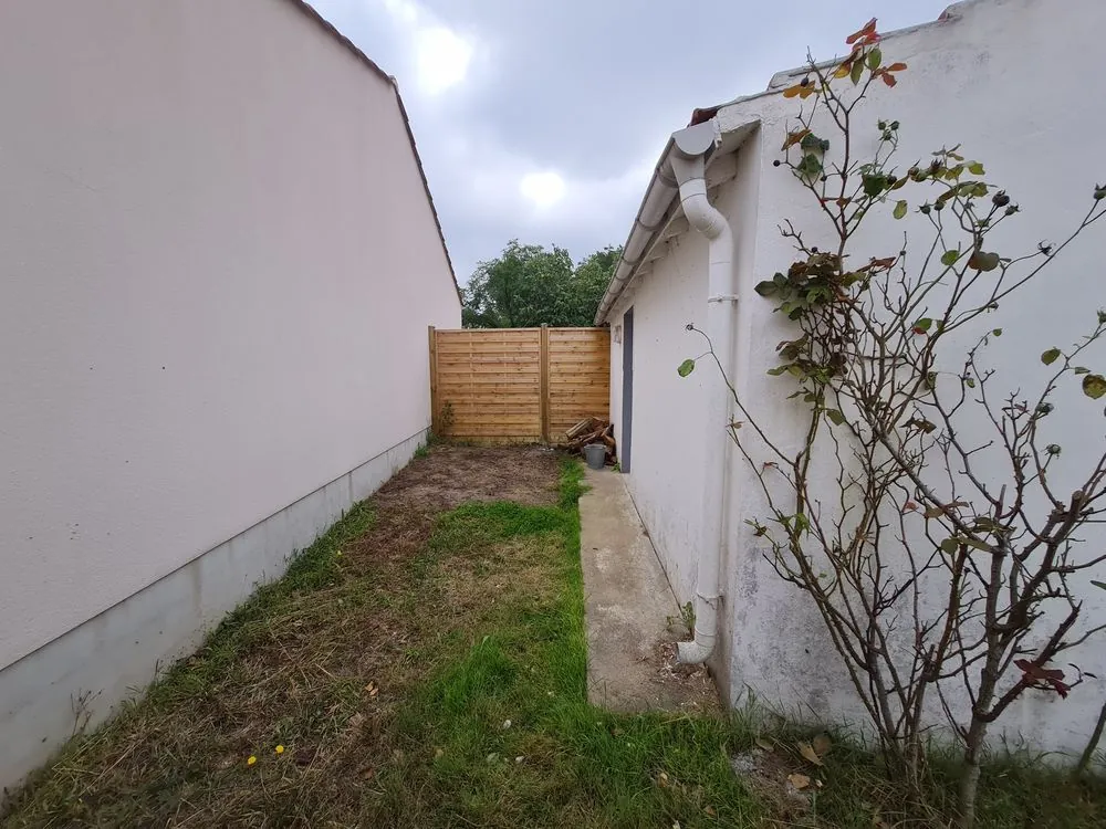 Maisonnettes à vendre à Orouët, idéale pour investissement, 37,5 m², dépendance et terrain clos 
