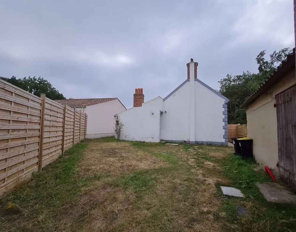 Maisonnettes à vendre à Orouët, idéale pour investissement, 37,5 m², dépendance et terrain clos 