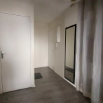 Appartement T4 avec 3 chambres à Montmagny, loué, parking et cave, bon placement immobilier