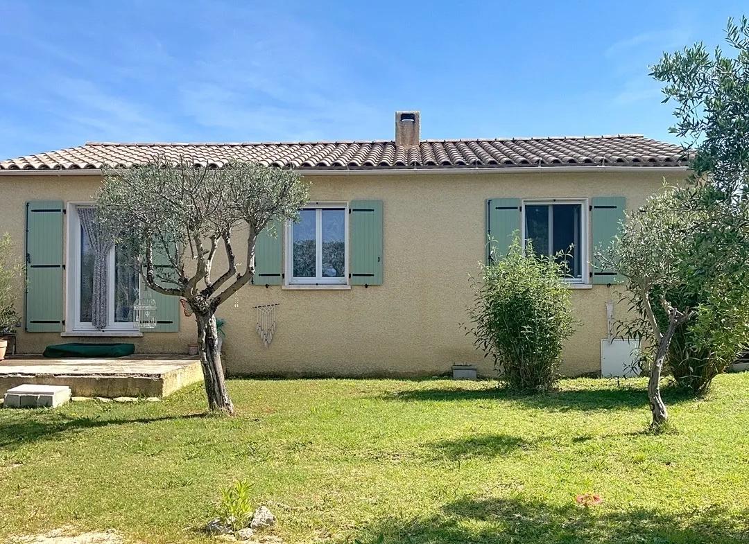 Charmante villa de plain-pied de 80 m² à Saint Théodorit avec grand terrain paysager 