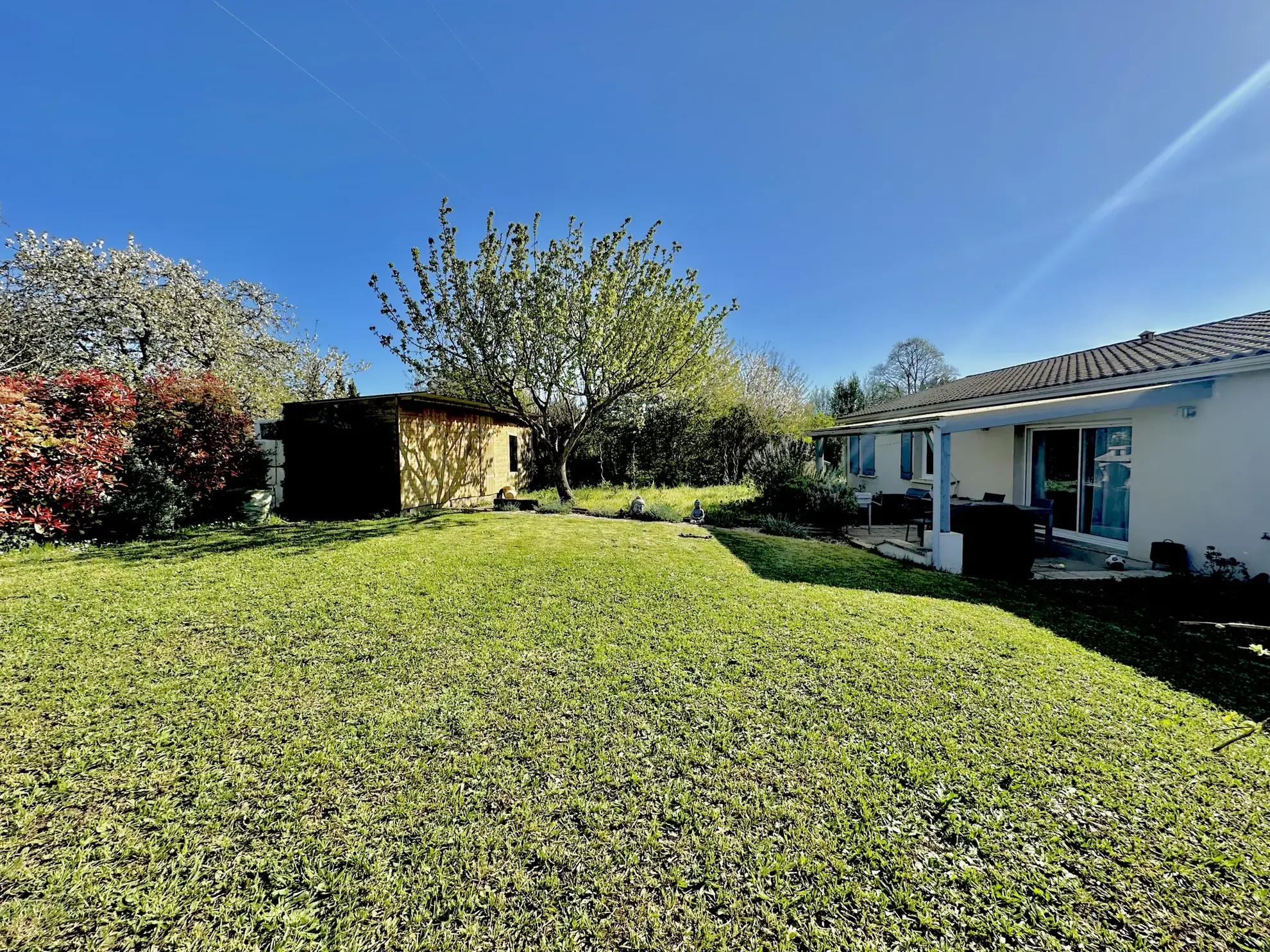 Maison de plain pied avec 4 chambres à La Ronde, proche du Marais Poitevin 
