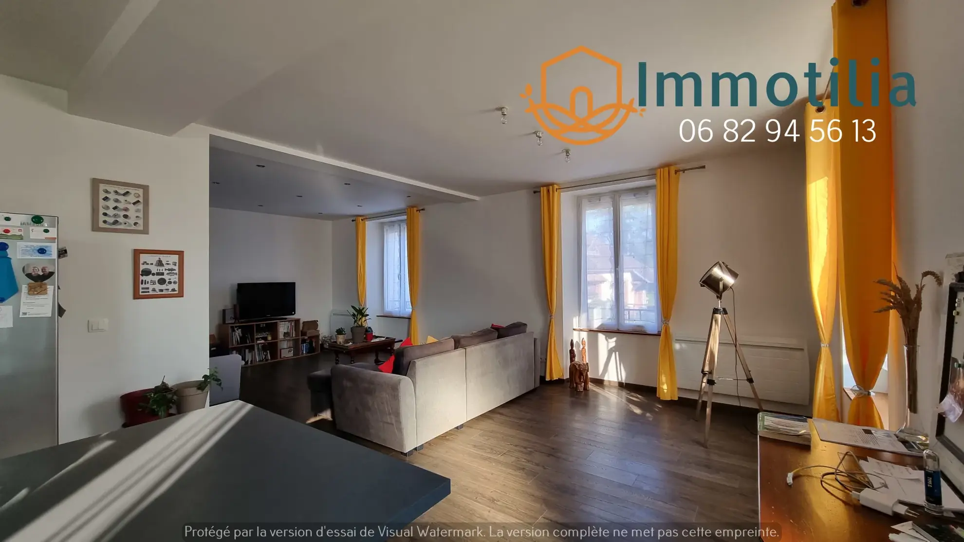 Maison villageoise rénovée avec dépendance, bureaux et jardin proche de Bray-sur-Seine 