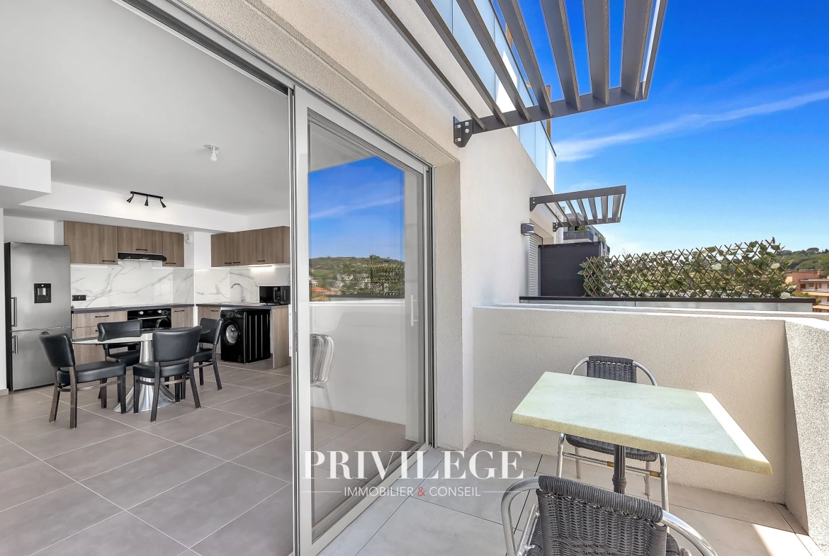 Appartement T2 neuf à Cannes avec vue sur la montagne – Investissement ou premier achat 