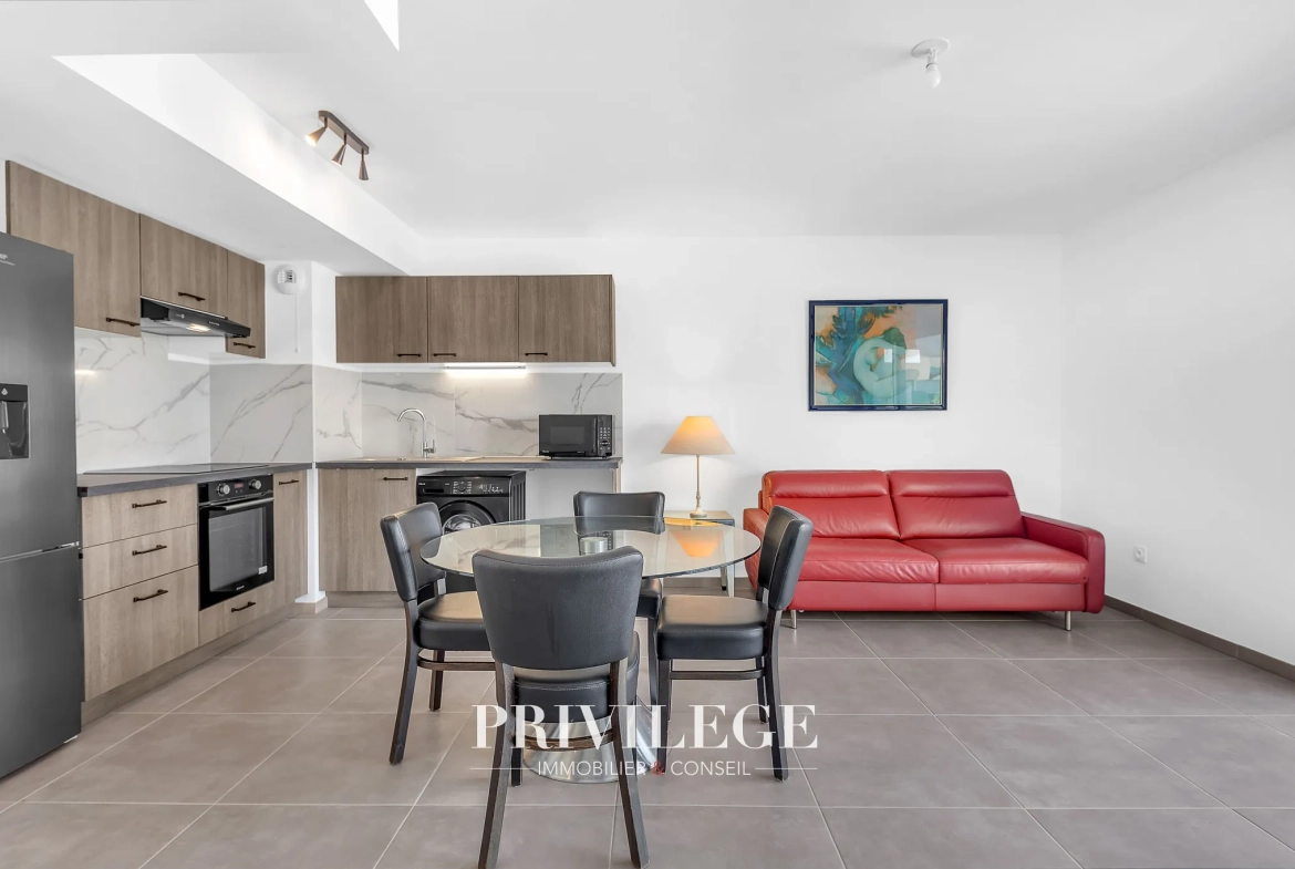 Appartement T2 neuf à Cannes avec vue sur la montagne – Investissement ou premier achat 