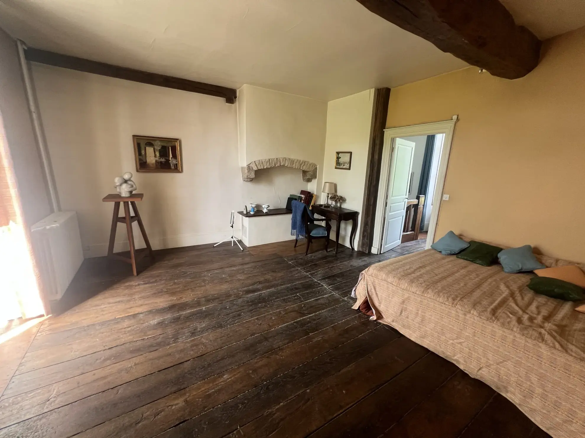 Belle maison de caractère à Montbard avec jardin, garage et proximité gare TGV 