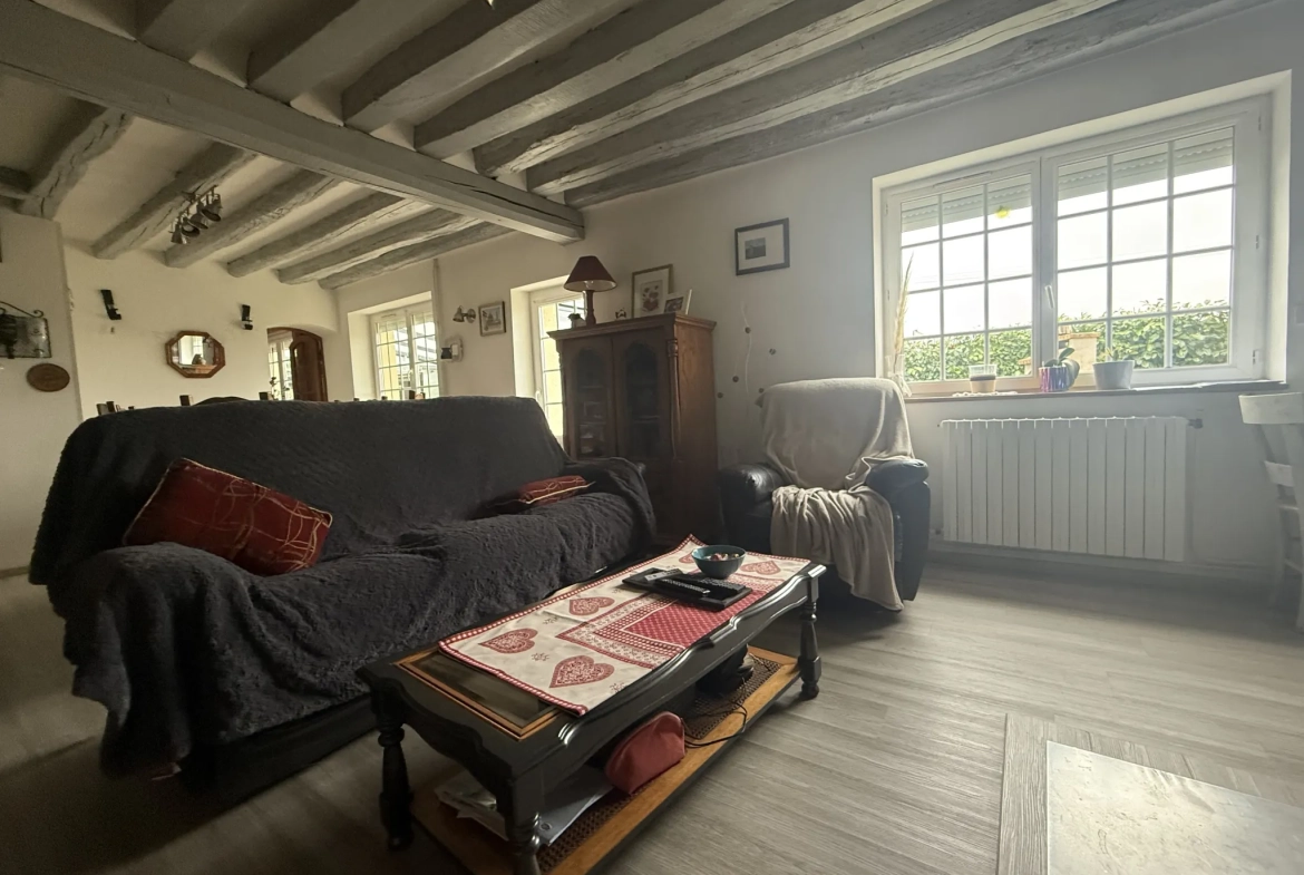 Maison 116m² à Orbec avec vue dégagée et studette indépendante 