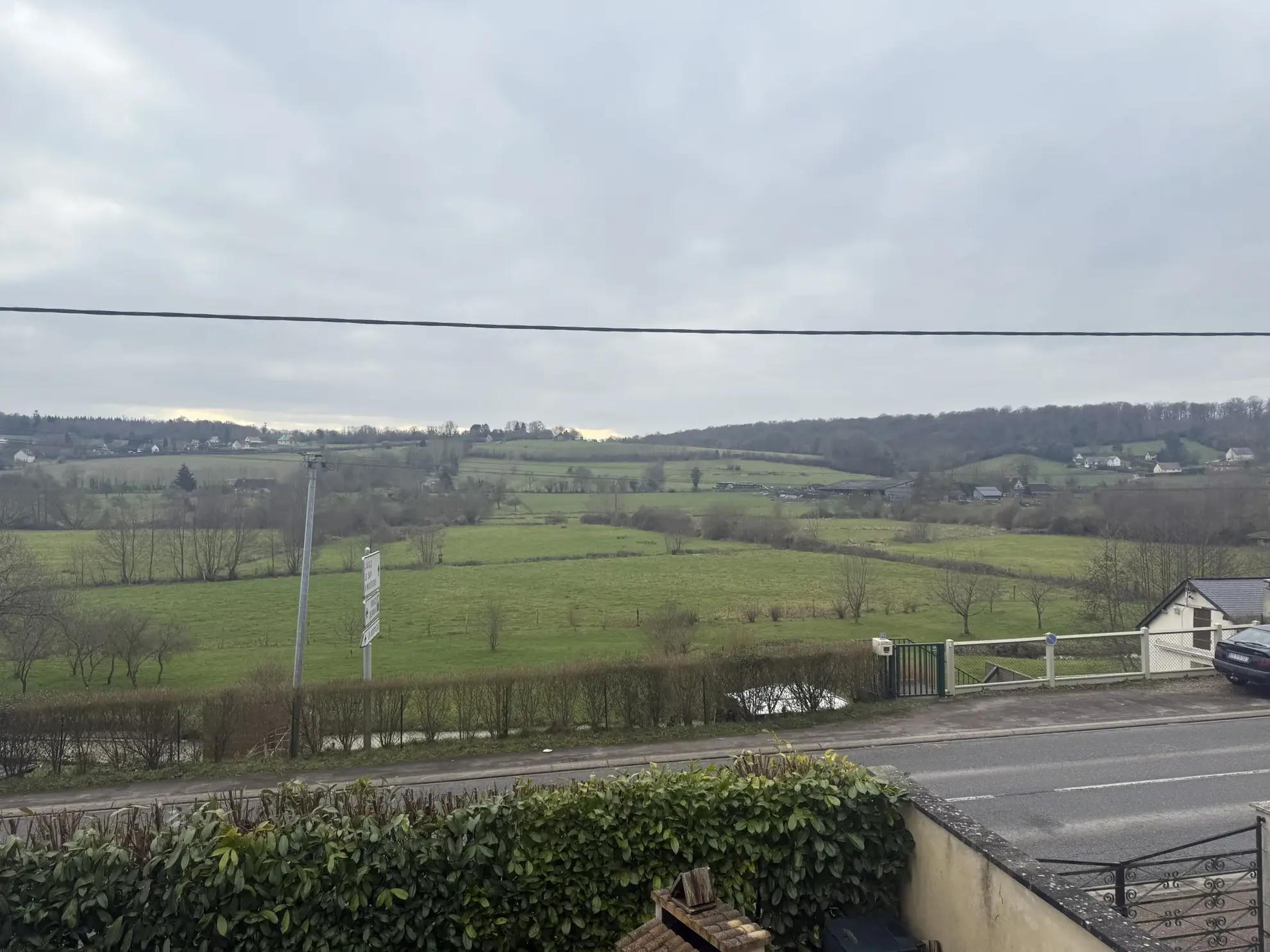 Maison 116m² à Orbec avec vue dégagée et studette indépendante 