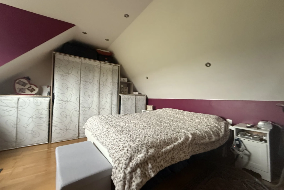 Maison 116m² à Orbec avec vue dégagée et studette indépendante 
