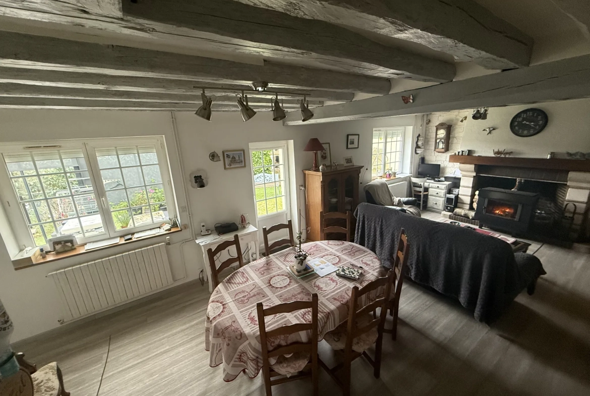 Maison 116m² à Orbec avec vue dégagée et studette indépendante 