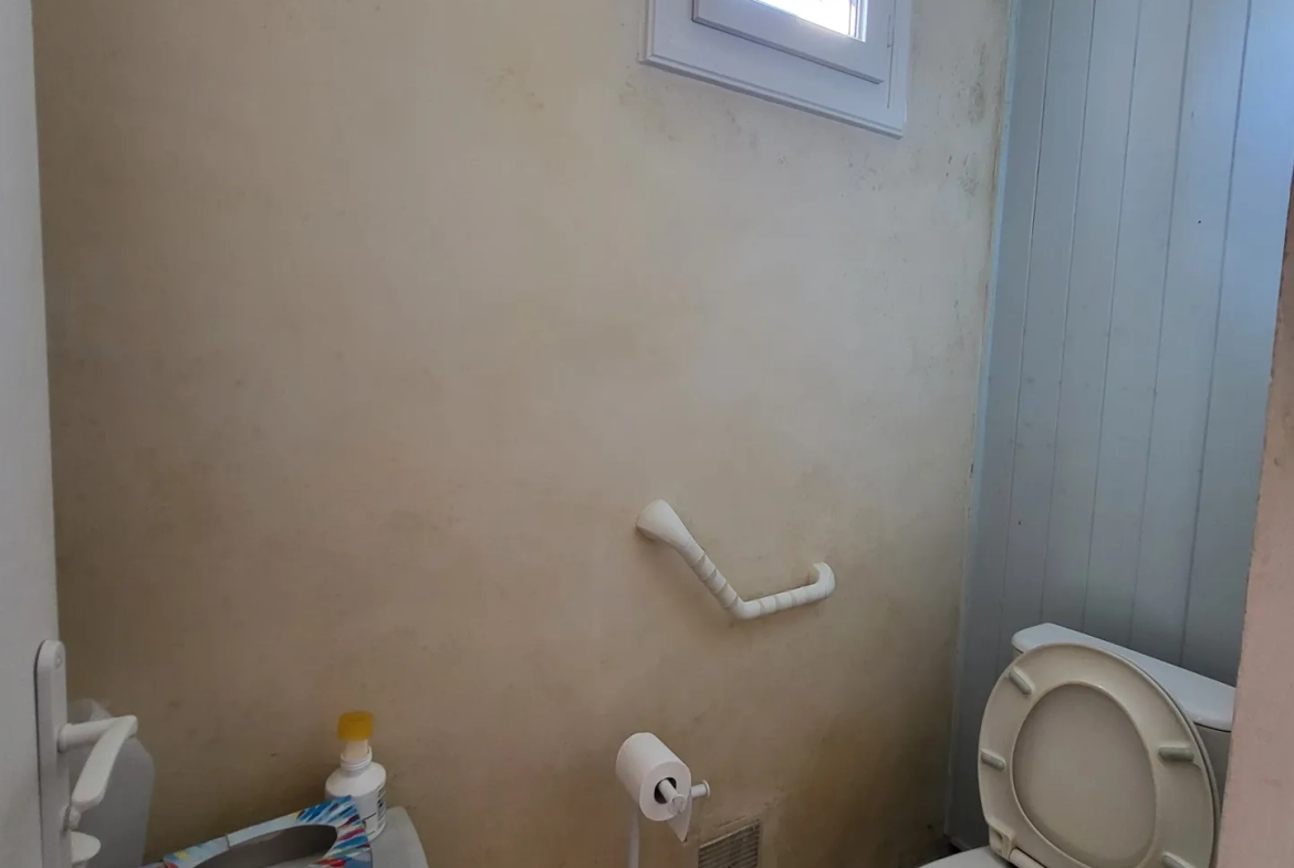 Maison à Yvetot avec 3 chambres, bureau et jardin – Prix 199 000 € 