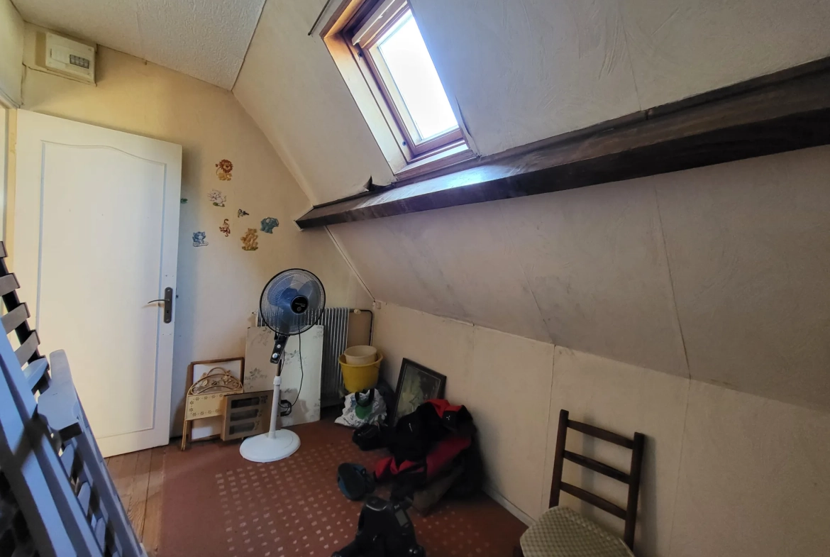Maison à Yvetot avec 3 chambres, bureau et jardin – Prix 199 000 € 
