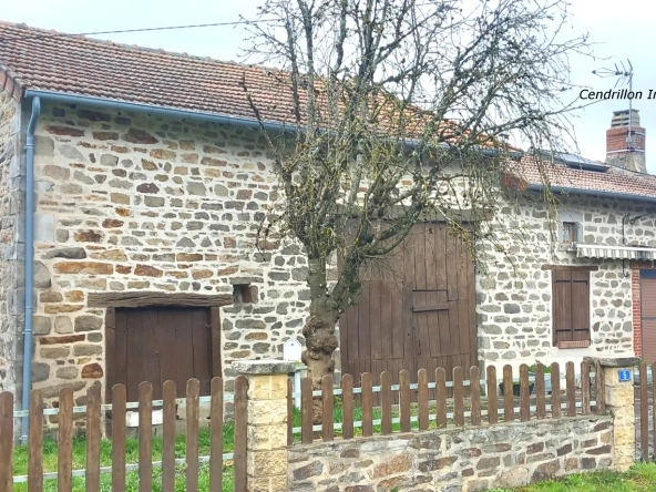 Fermette en pierre de 60 m² avec grange et jardin à Bosmoreau-les-Mines