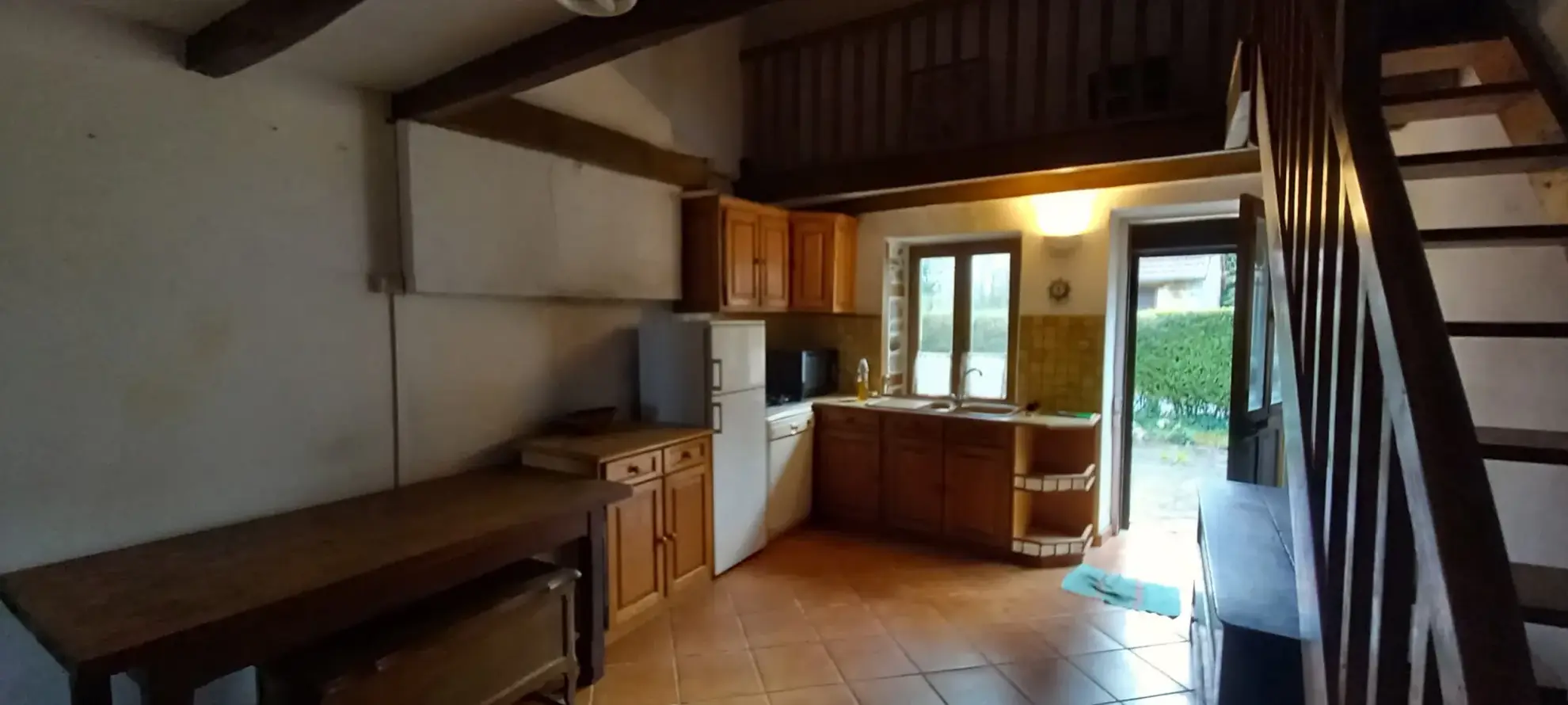 Fermette en pierre de 60 m² avec grange et jardin à Bosmoreau-les-Mines 