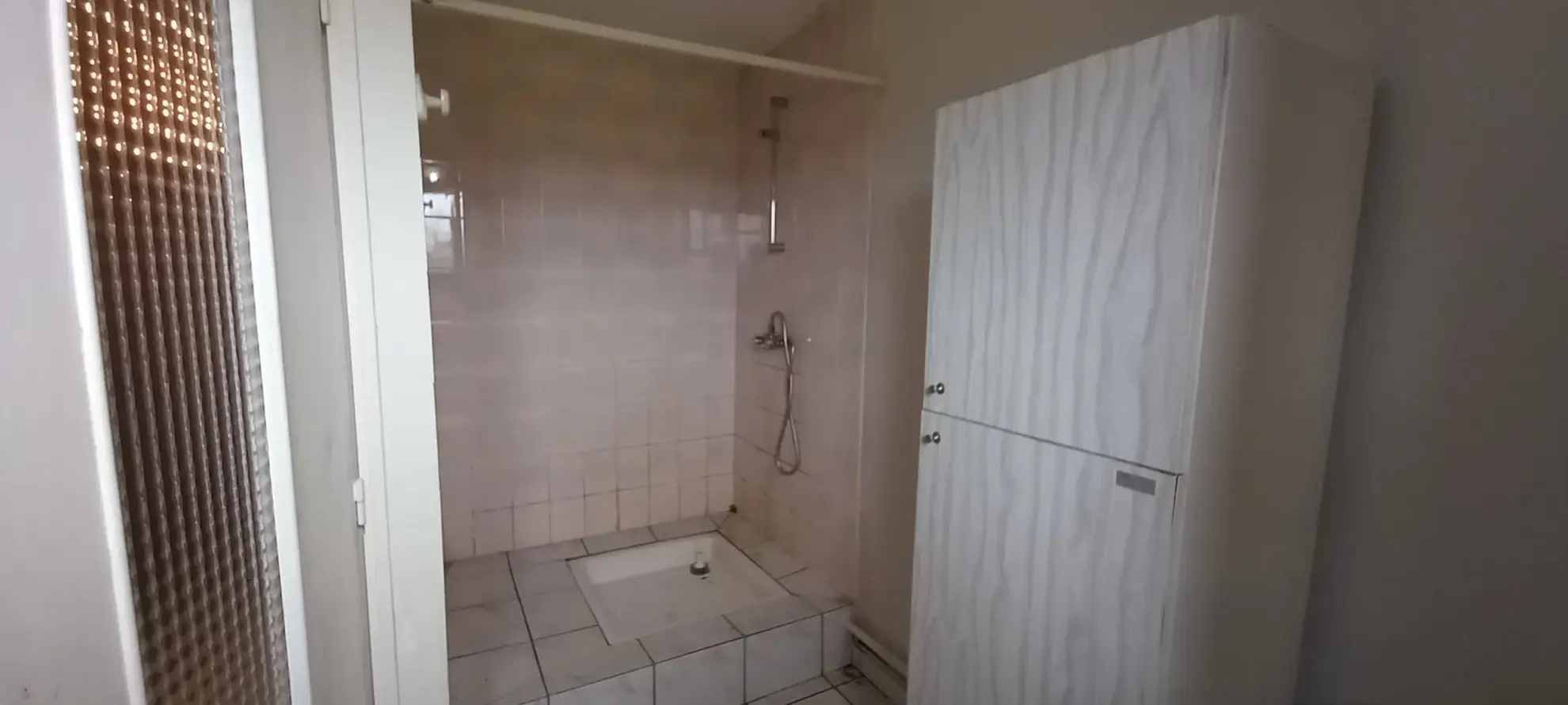 Fermette en pierre de 60 m² avec grange et jardin à Bosmoreau-les-Mines 