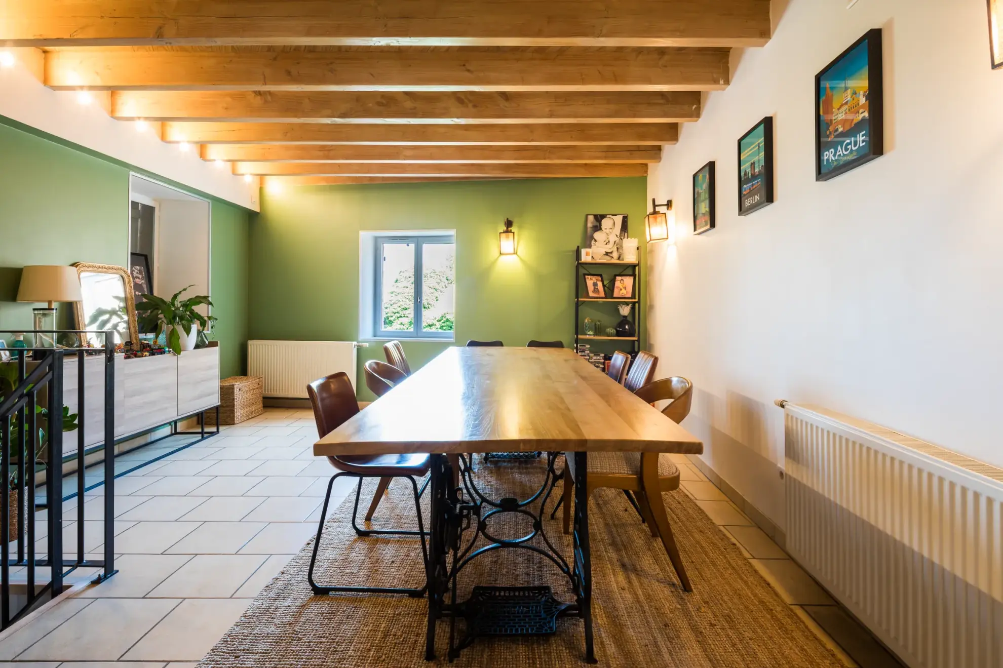 Maison atypique de 120 m² à Ambierle - Idéal premier achat ou investissement 