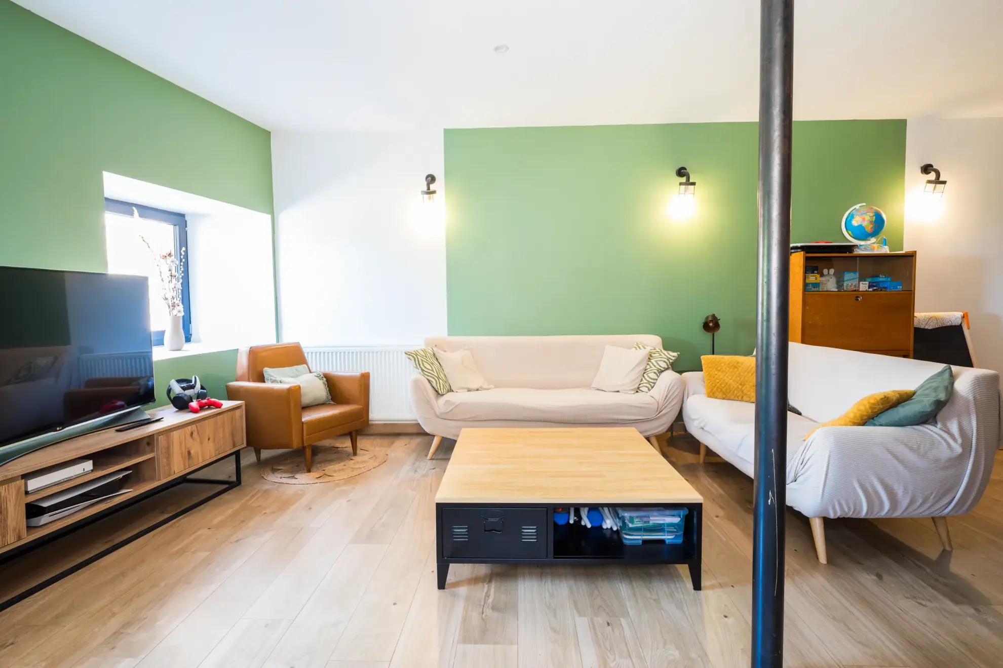 Maison atypique de 120 m² à Ambierle - Idéal premier achat ou investissement 