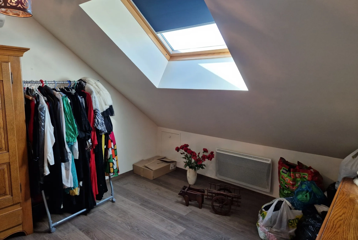 Maison de bourg rénovée à Riom, idéal premier achat ou investissement 